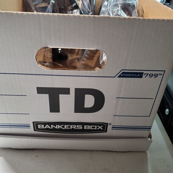 Volatile Shoes Womens 9 Calvary Flocked Faux Leather Leopard Ankle Boots *Read* - Picture 9 of 9